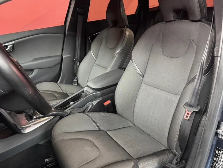 Volvo V40 2016 photo 3