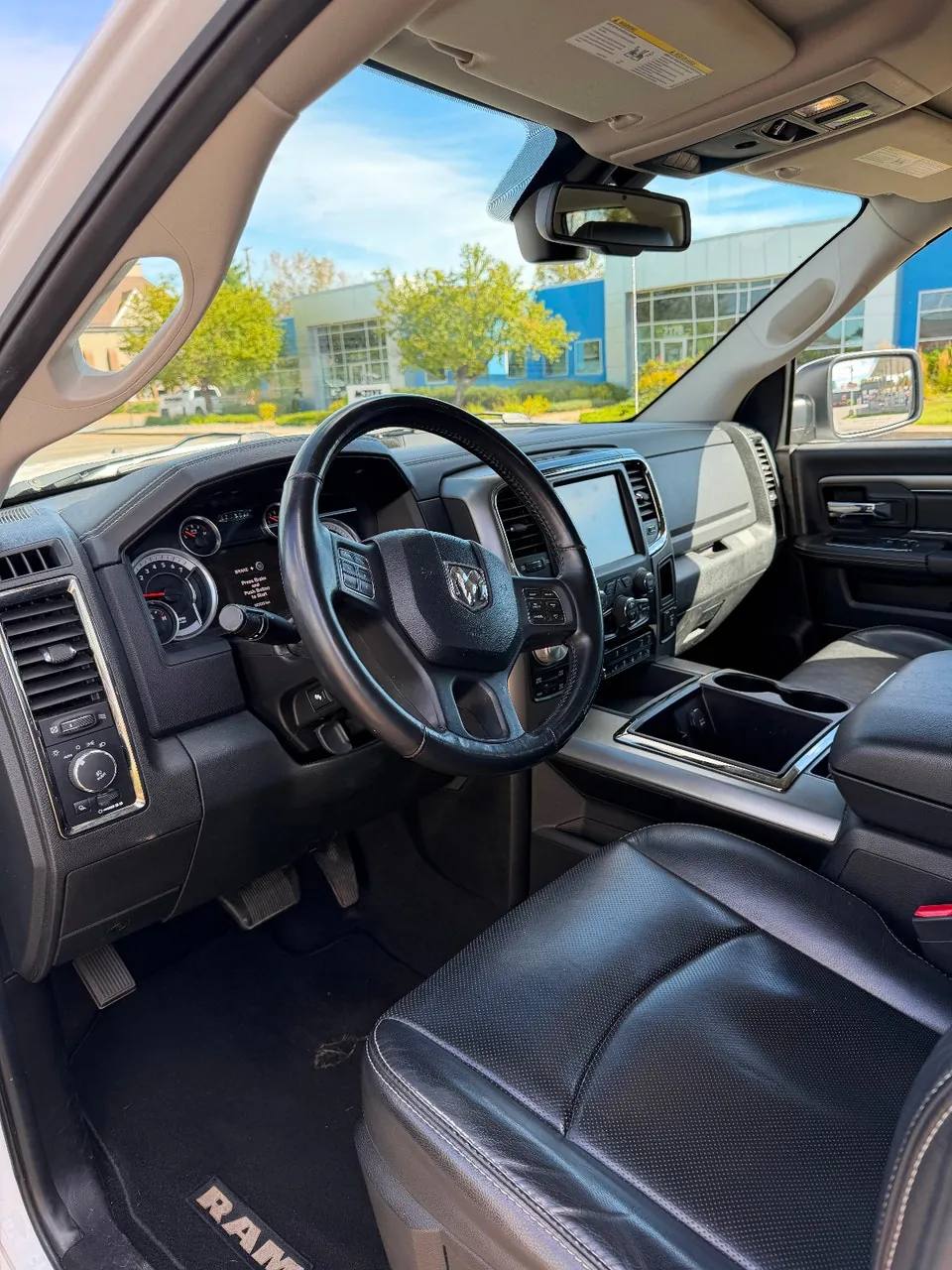 Ram 1500 2015 photo 5