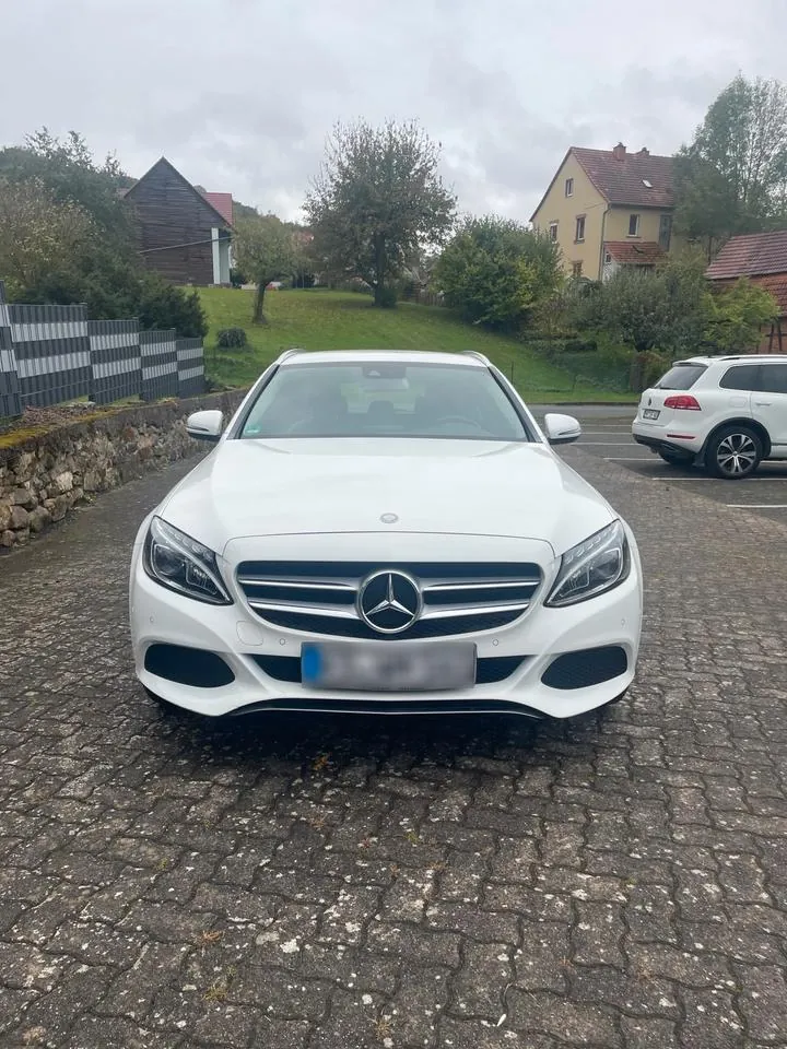 Mercedes-Benz C180