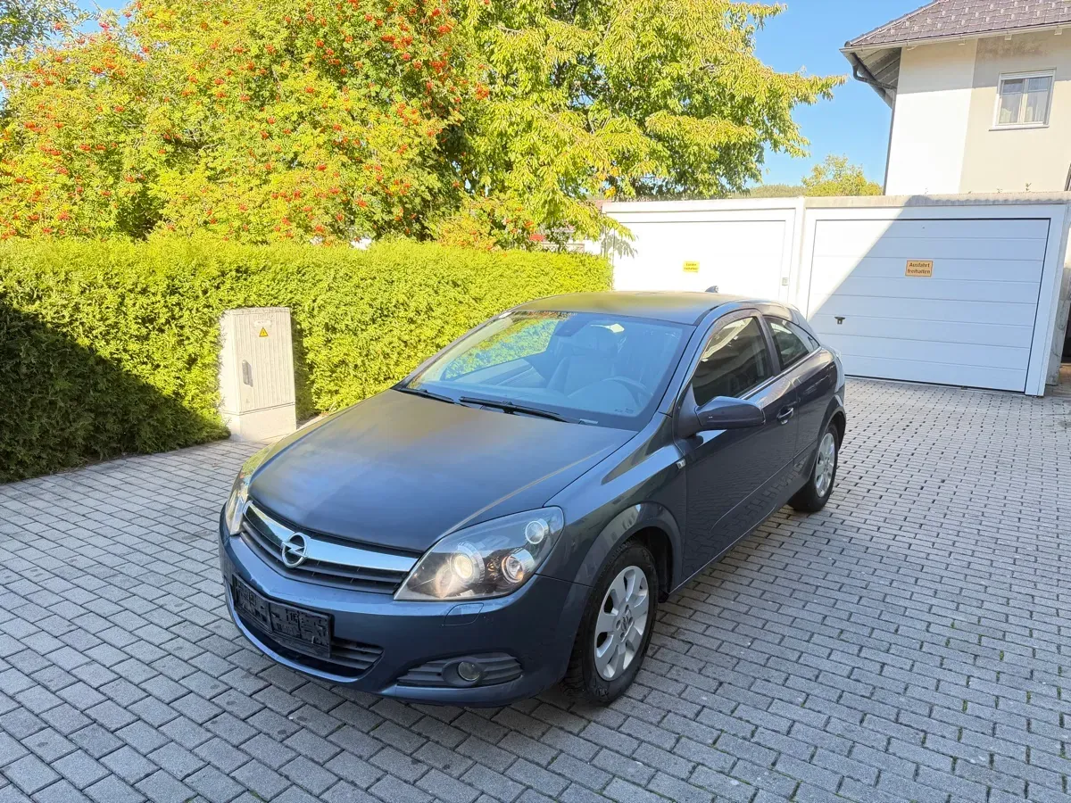 Opel Astra 2006 photo 2