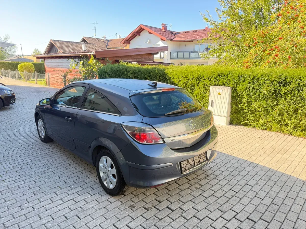 Opel Astra 2006 photo 3