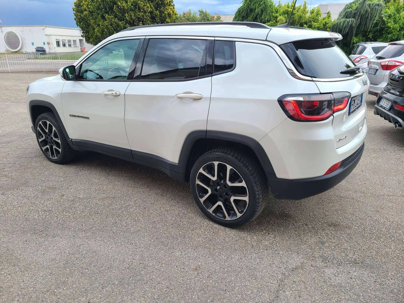 Jeep Compass 2017 photo 4