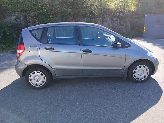 Mercedes-Benz A150 2006 photo 3