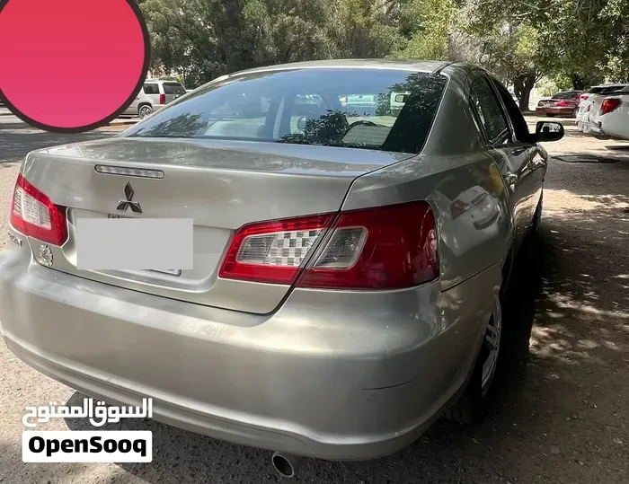 Mitsubishi Galant