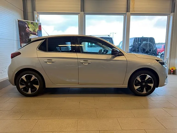 Opel Corsa E 2023 photo 4
