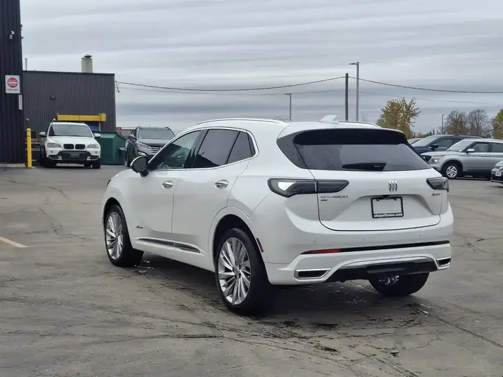 Buick Envision 2024 photo 3