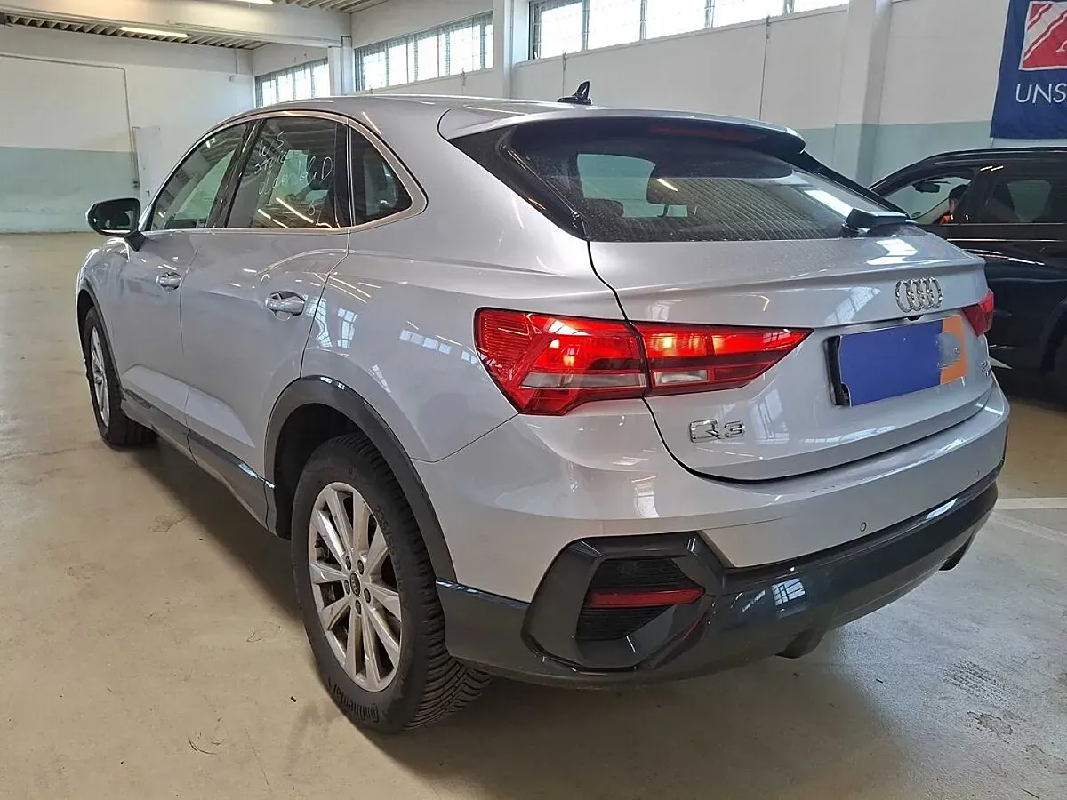 Audi Q3 2024 photo 2