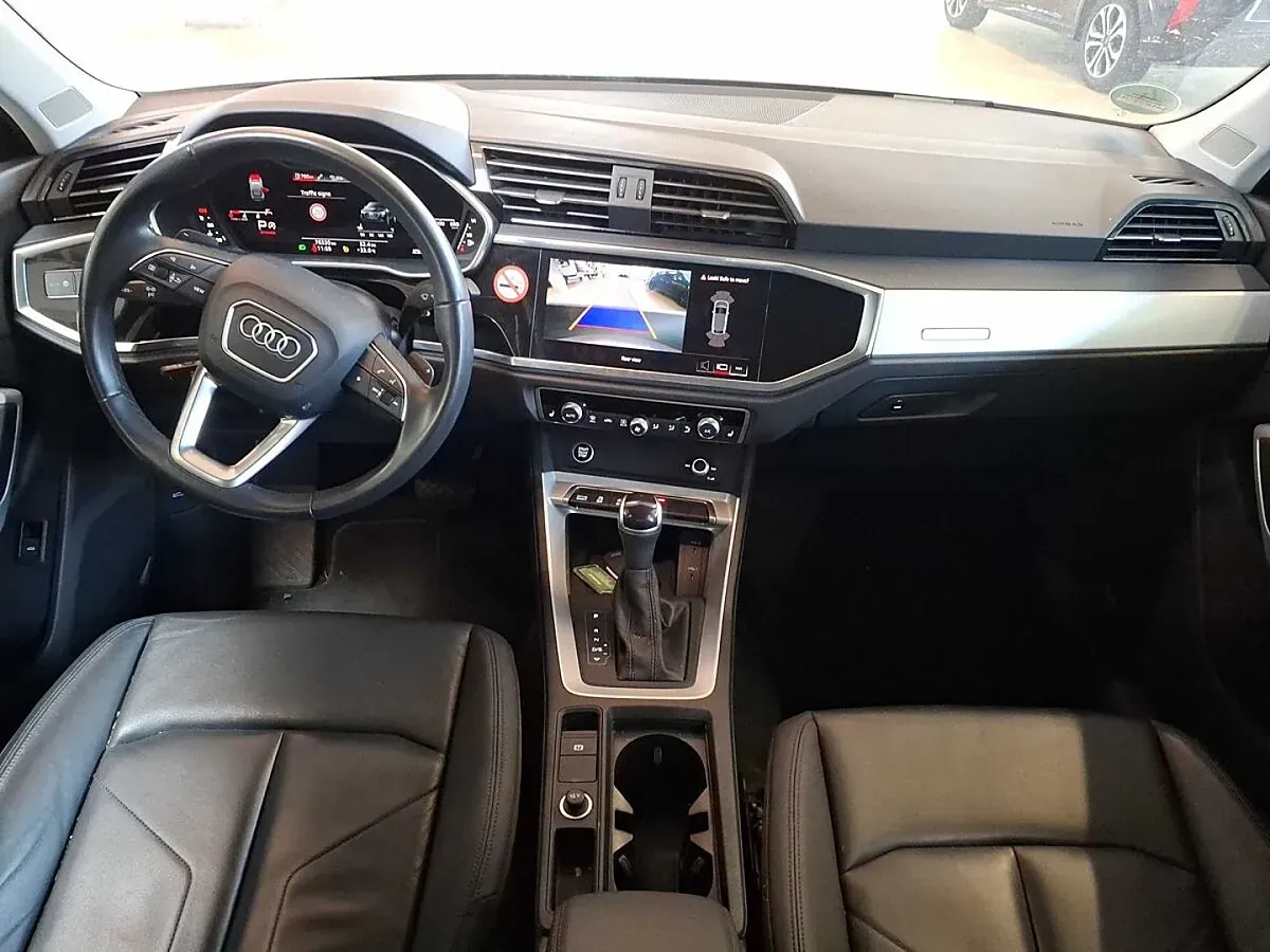 Audi Q3 2024 photo 3