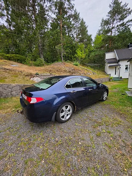 Honda Accord 2009 photo 2