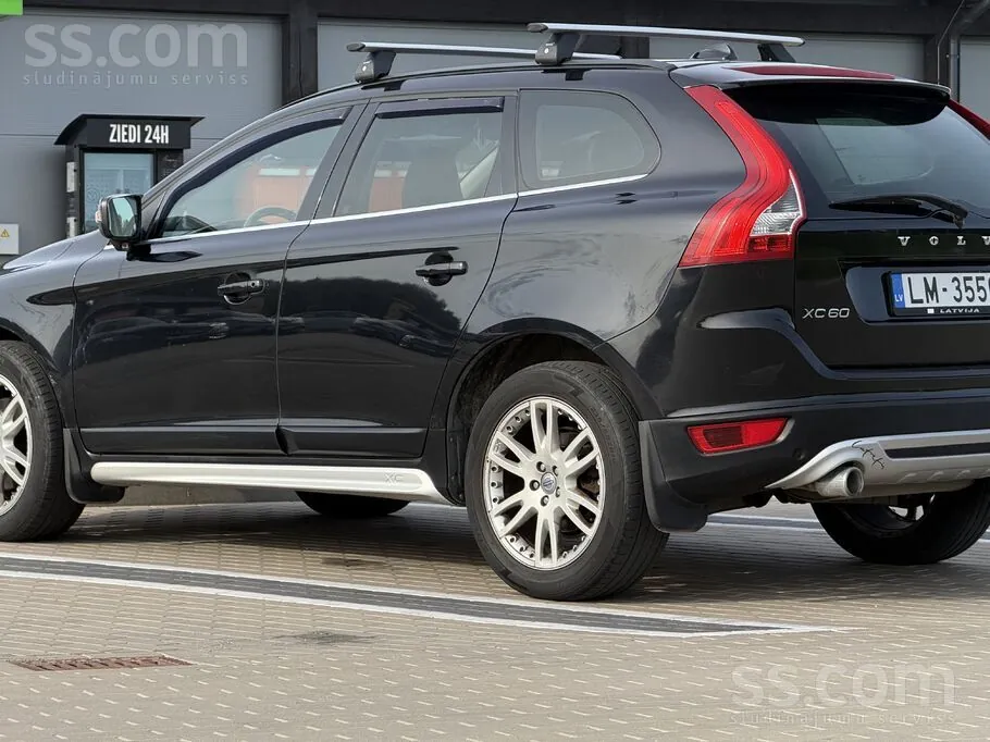 Volvo Xc60 2012 photo 2