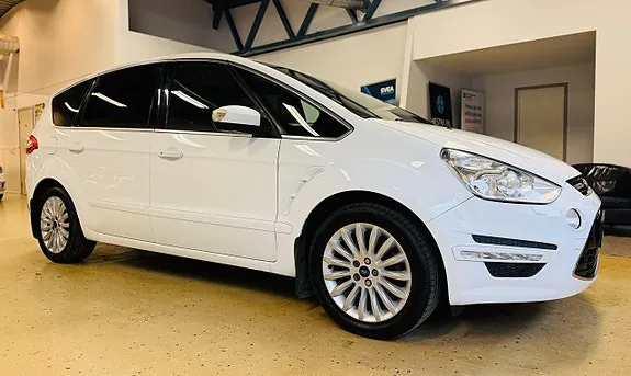 Ford S-Max 2013 photo 2
