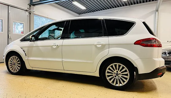 Ford S-Max 2013 photo 5