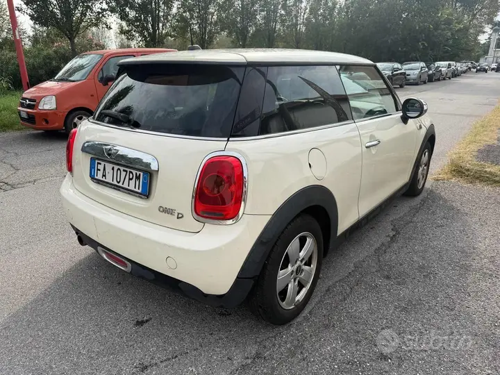 Mini Mini One 2016 photo 5