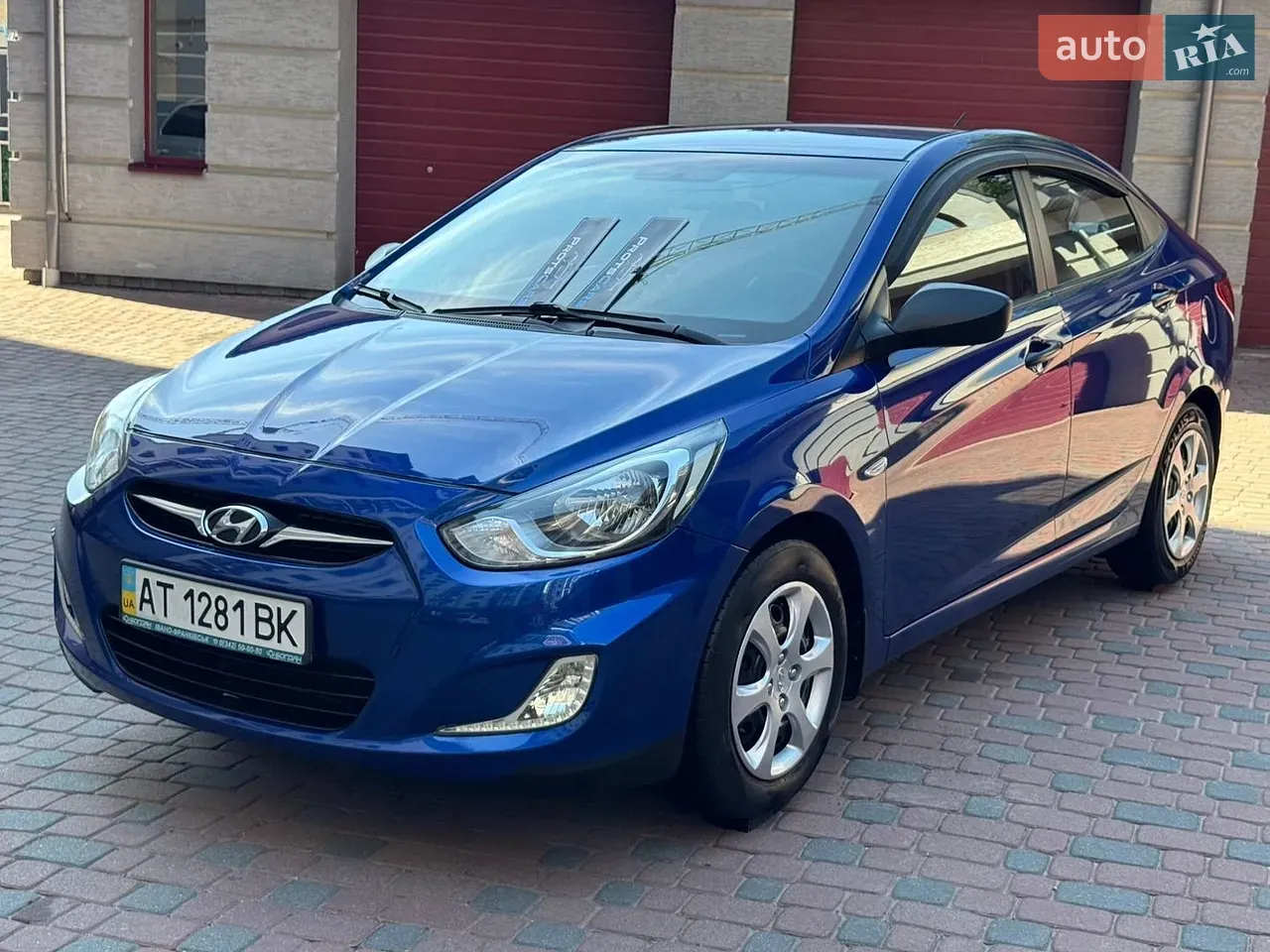 Hyundai Accent 2013 photo 5