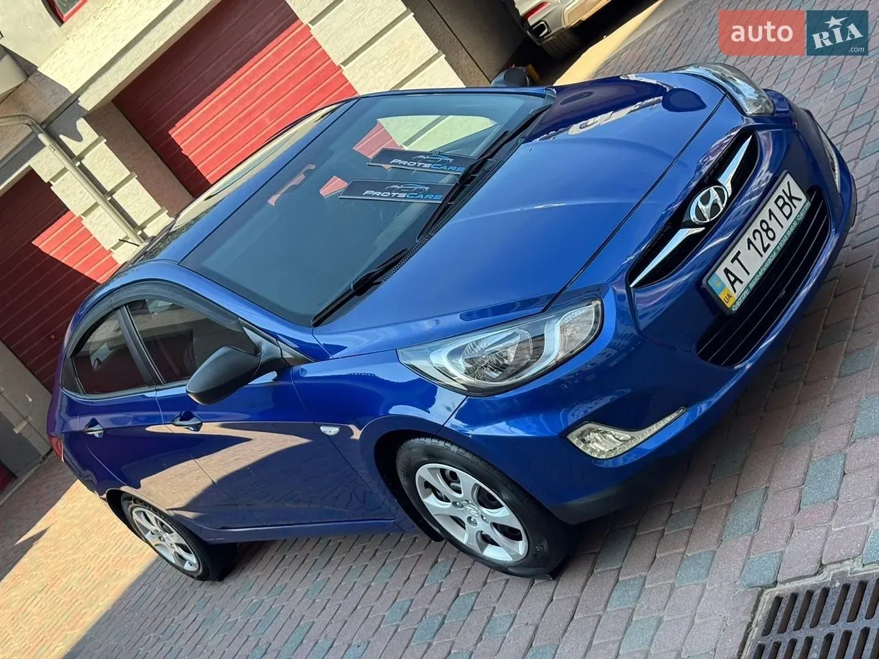 Hyundai Accent 2013 photo 2