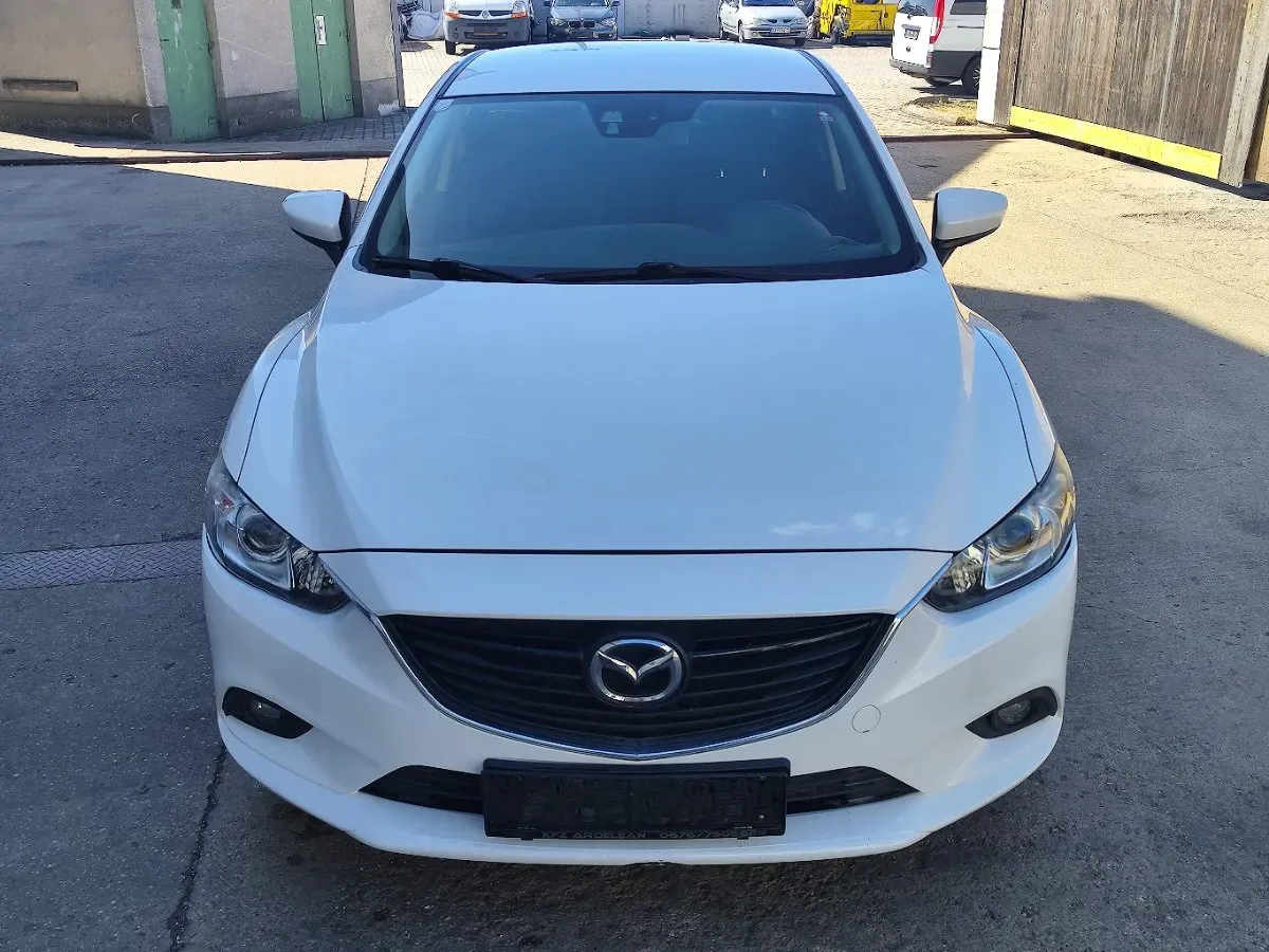 Mazda Mazda6