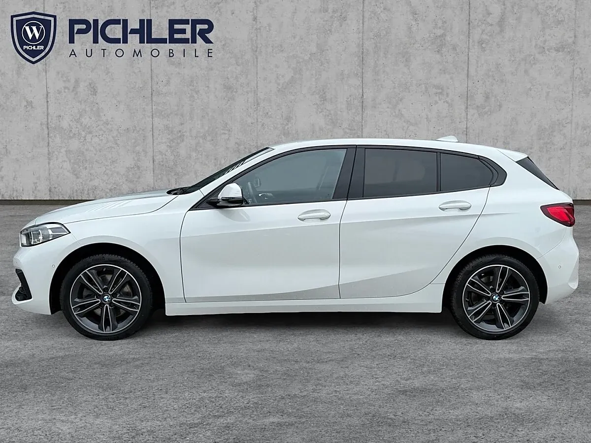 BMW 1 Series 2022 photo 3