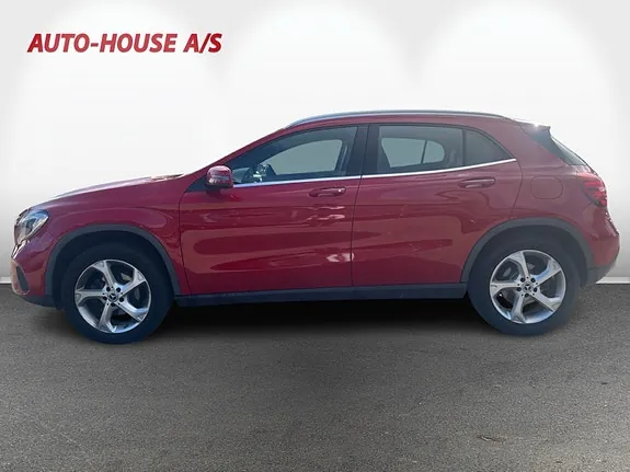 Mercedes-Benz Gla220 D 2018 photo 2