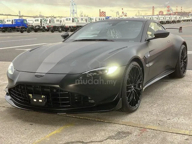 Aston Martin Vantage