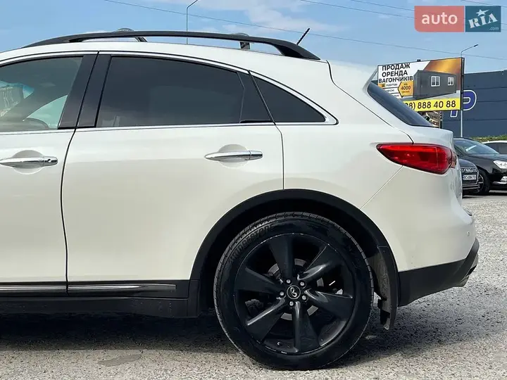 Infiniti Qx70 2016 photo 4