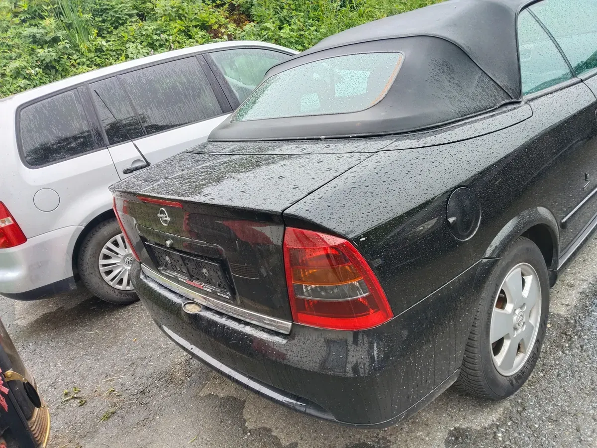 Opel Astra 2002 photo 2