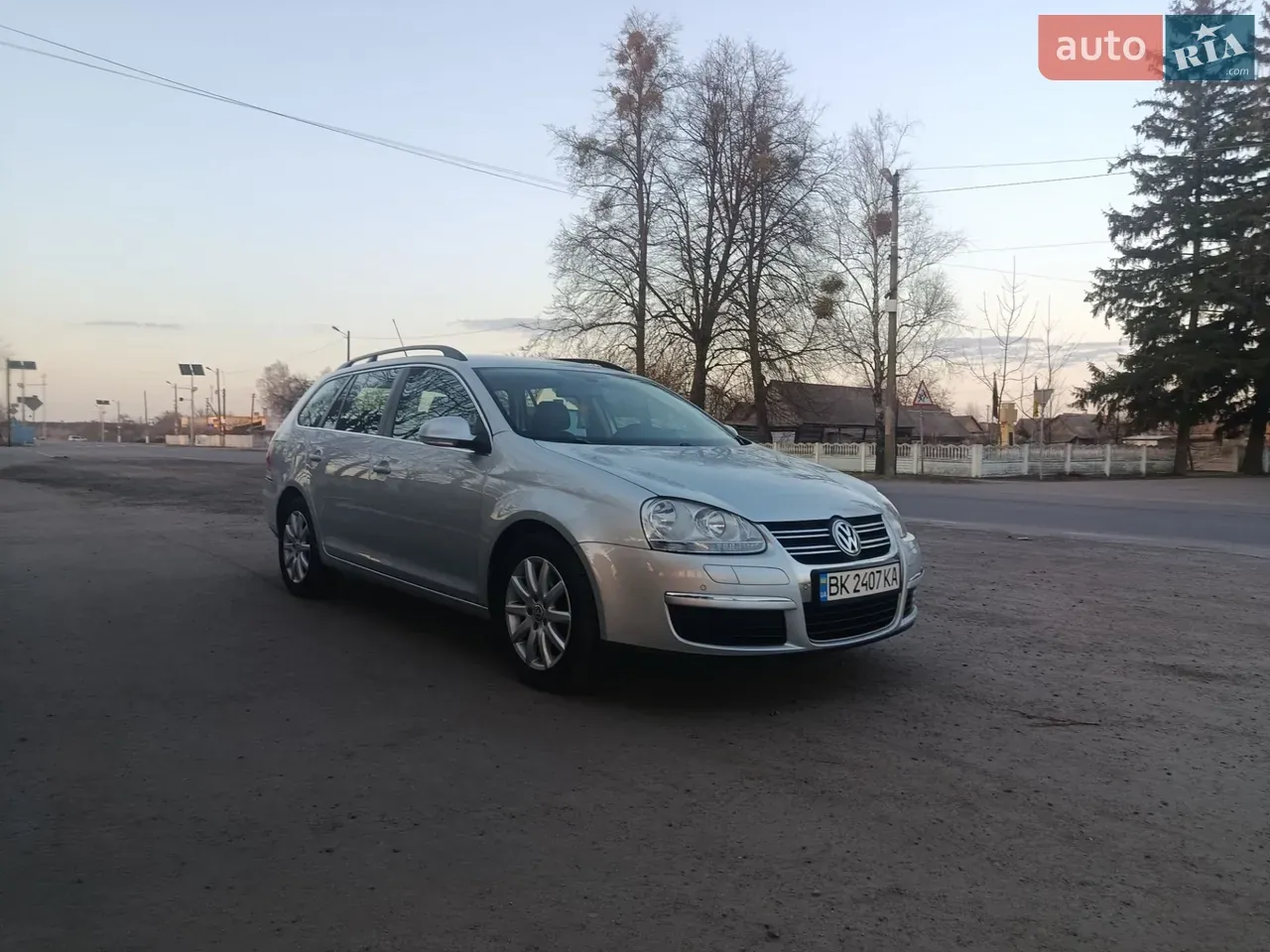 Volkswagen Golf 2009 photo 2