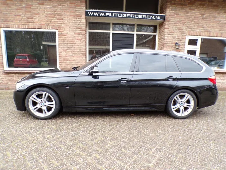 BMW 3-Serie 2013 photo 2