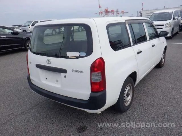 Toyota Probox 2014 photo 4