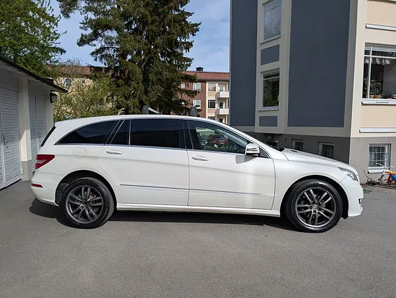 Mercedes-Benz R350 2011 photo 2