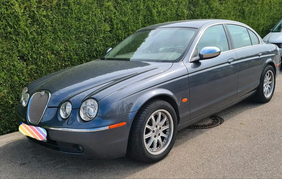 Jaguar S-Type