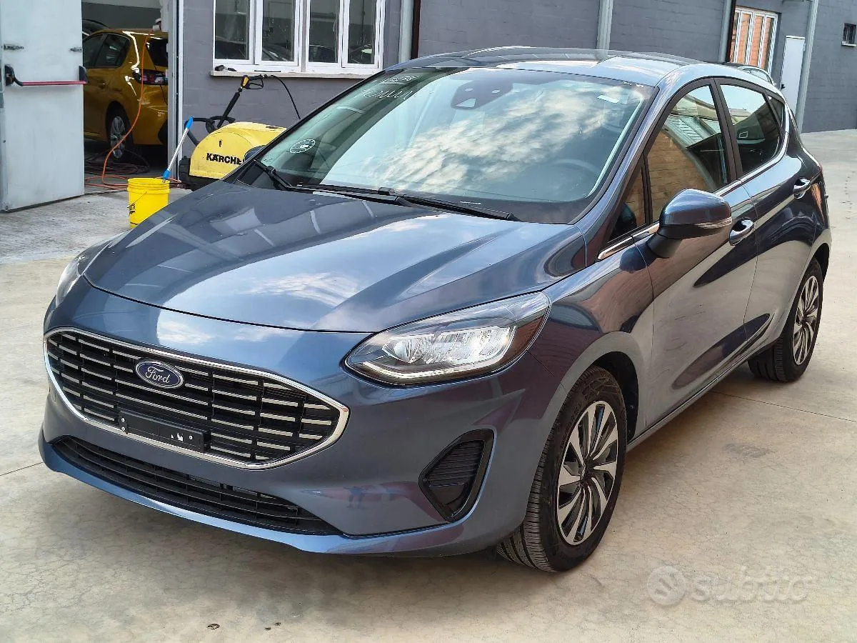 Ford Fiesta 2023 photo 2