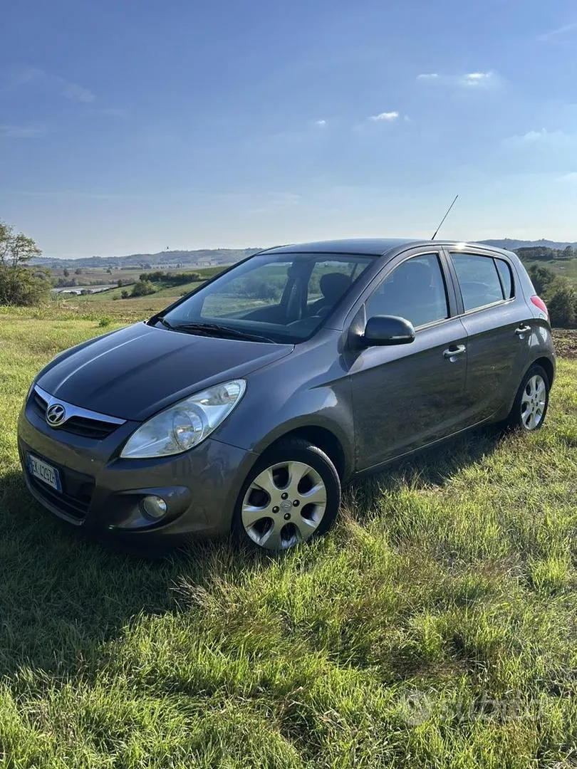 Hyundai I20 2011 photo 4