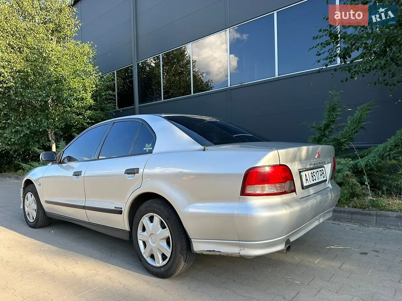 Mitsubishi Galant 2002 photo 4