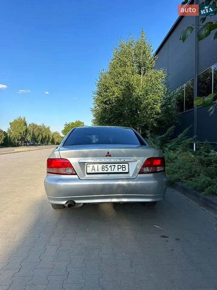 Mitsubishi Galant 2002 photo 5