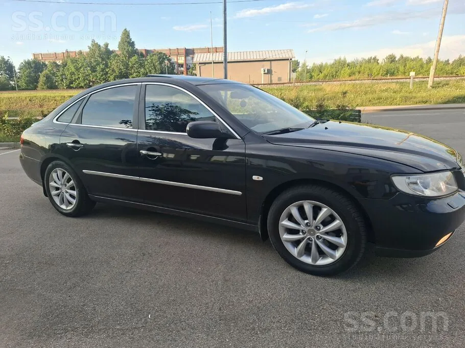 Hyundai Grandeur 2010 photo 2