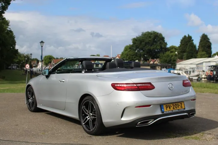 Mercedes-Benz E-Class 2017 photo 2