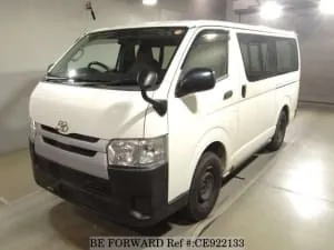 Toyota Hiace Van 2019 photo 2