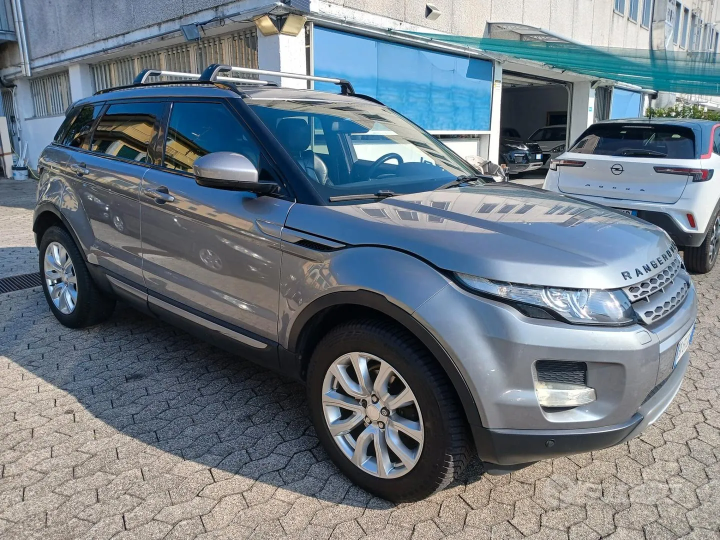 Land Rover Range Rover Evoque 2014 photo 3
