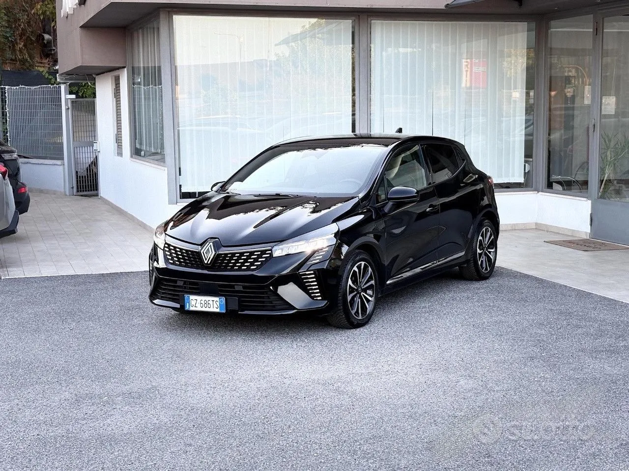 Renault Clio 2025 photo 3