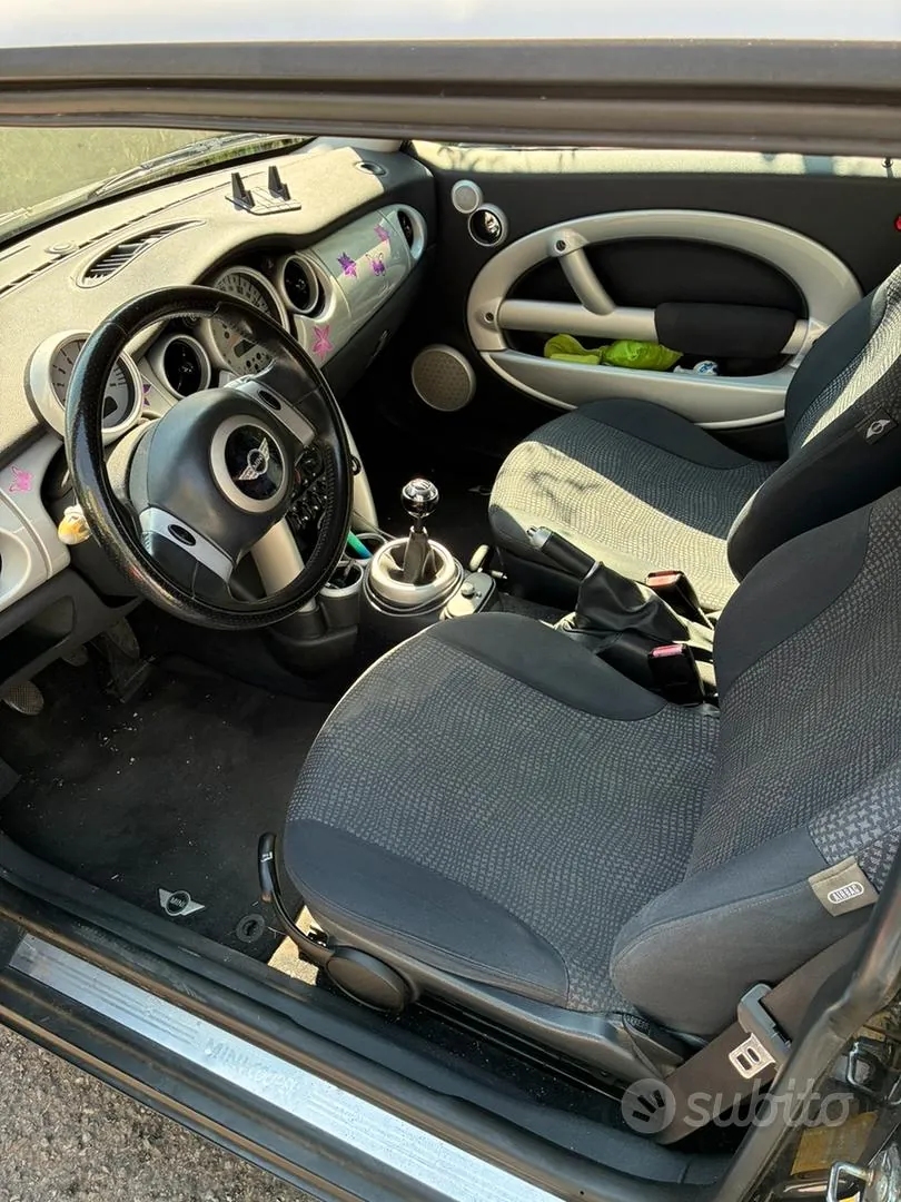 Mini Mini Cooper 2004 photo 4