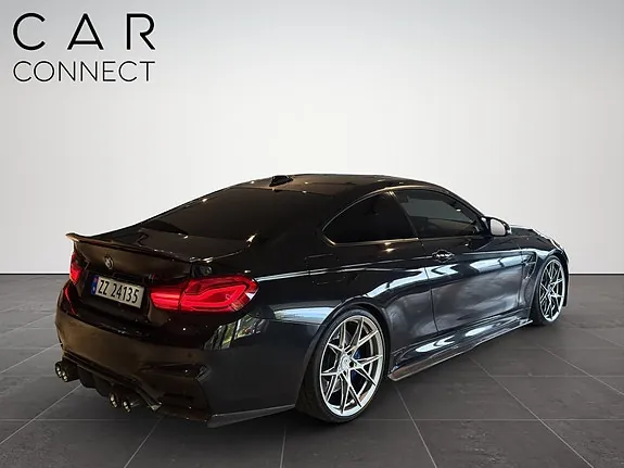 BMW M4 2016 photo 3
