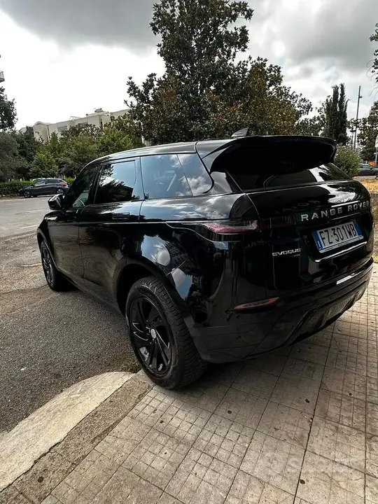 Land Rover Range Rover Evoque 2020 photo 3