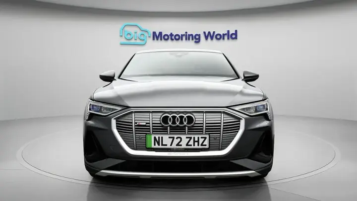 Audi E-Tron 2022 photo 3
