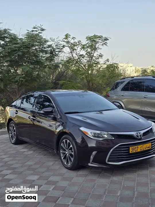 Toyota Avalon 2018 photo 2