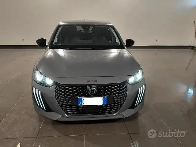 Peugeot 208 2025 photo 3