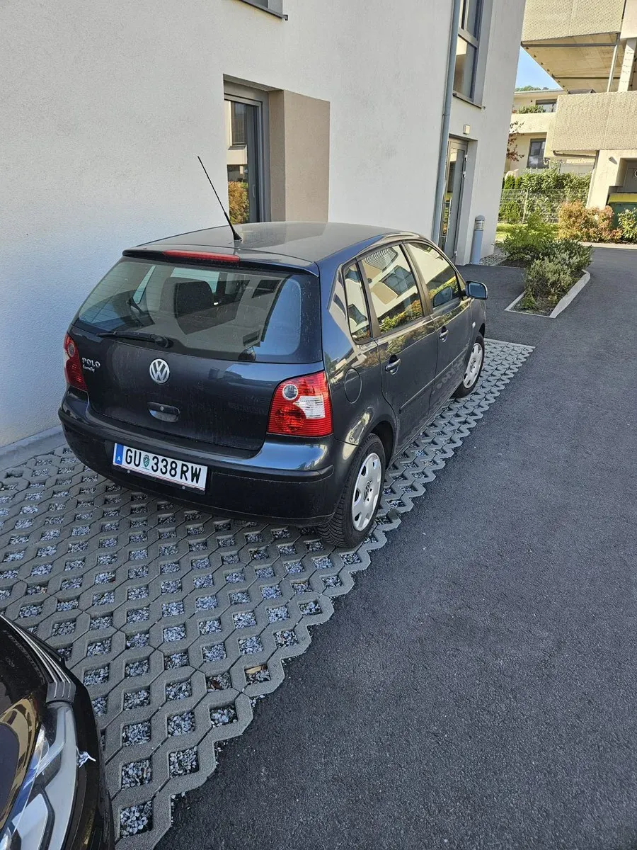 Volkswagen Polo 2005 photo 2
