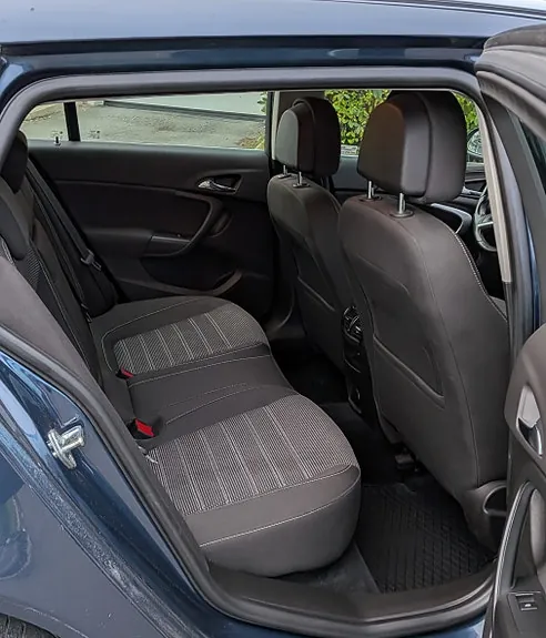 Opel Insignia 2011 photo 4