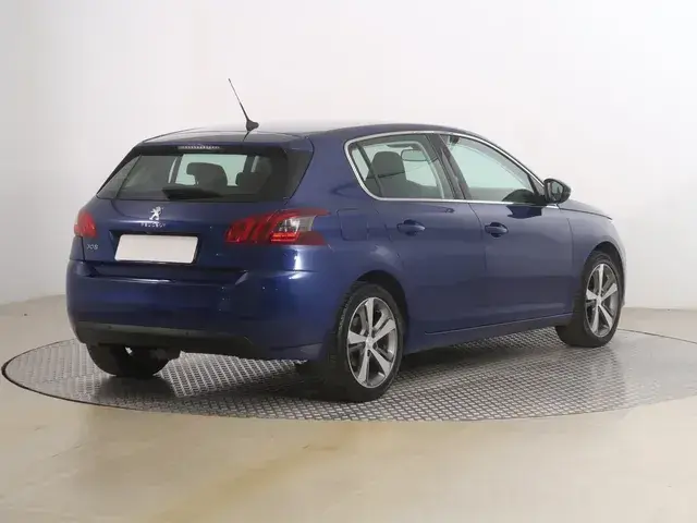 Peugeot 308 2018 photo 4