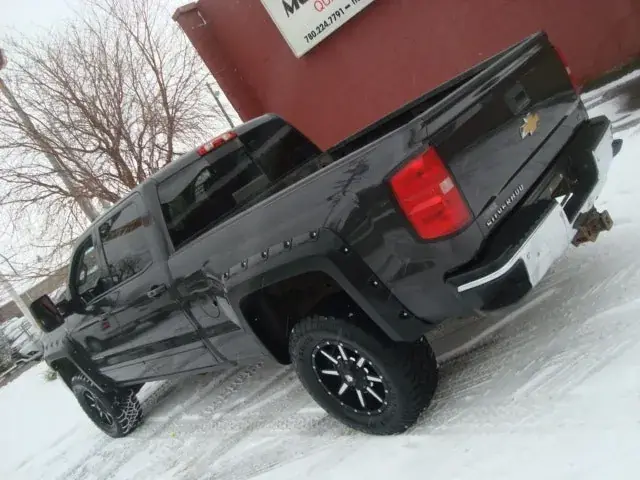 Chevrolet Silverado 2500Hd 2015 photo 2