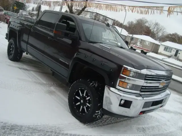 Chevrolet Silverado 2500Hd 2015 photo 4